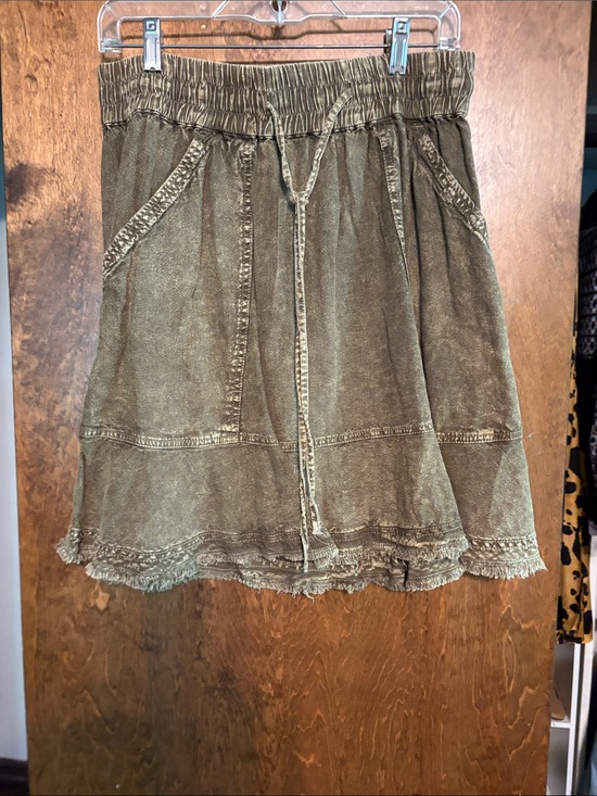 Anthropologie Dresses & Skirts - Anthropologie Olive Washed A-Line Drawstring Skirt